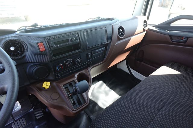 2026 HINO L6 (26ft Box with Lift Gate) - 23002934 - 45