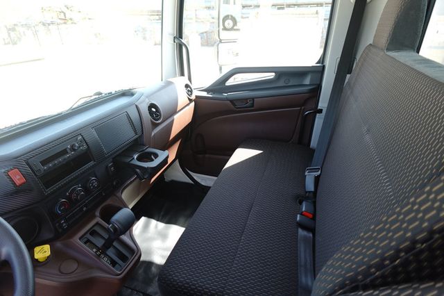 2026 HINO L6 (26ft Box with Lift Gate) - 23002934 - 51