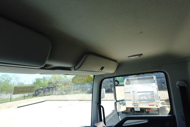 2026 HINO L6 (26ft Box with Lift Gate) - 23002934 - 52