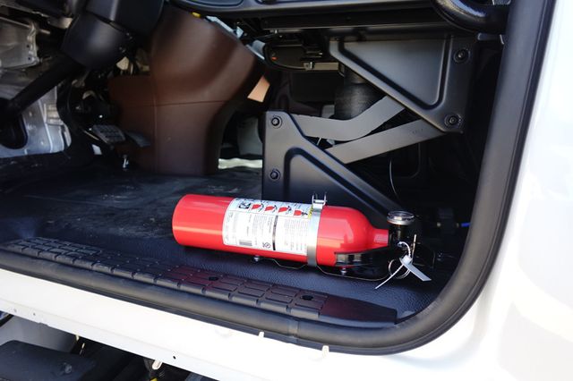 2026 HINO L6 (26ft Box with Lift Gate) - 23002934 - 54