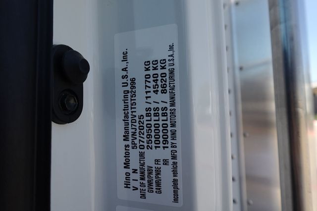 2026 HINO L6 (26ft Box with Lift Gate) - 23002934 - 68