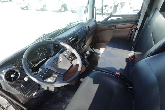 2026 HINO L6 (26ft Box w/ Liftgate) - 22879730 - 44