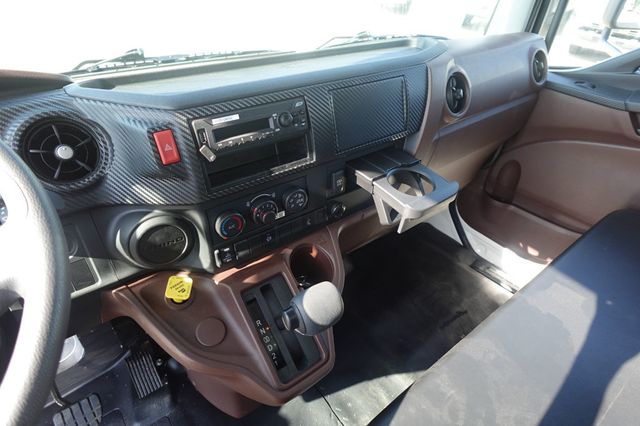 2026 HINO L6 (26ft Box w/ Liftgate) - 22879730 - 54