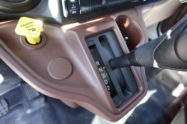 2026 HINO L6 (26ft Box w/ Liftgate) - 22879730 - 56