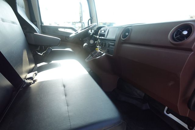 2026 HINO L6 (26ft Box w/ Liftgate) - 22879730 - 67