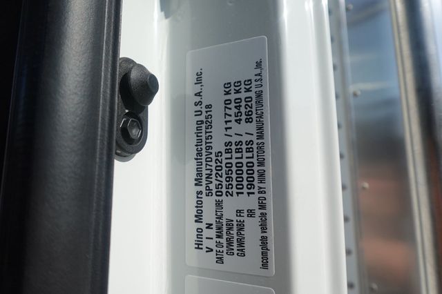 2026 HINO L6 (26ft Box w/ Liftgate) - 22879730 - 77