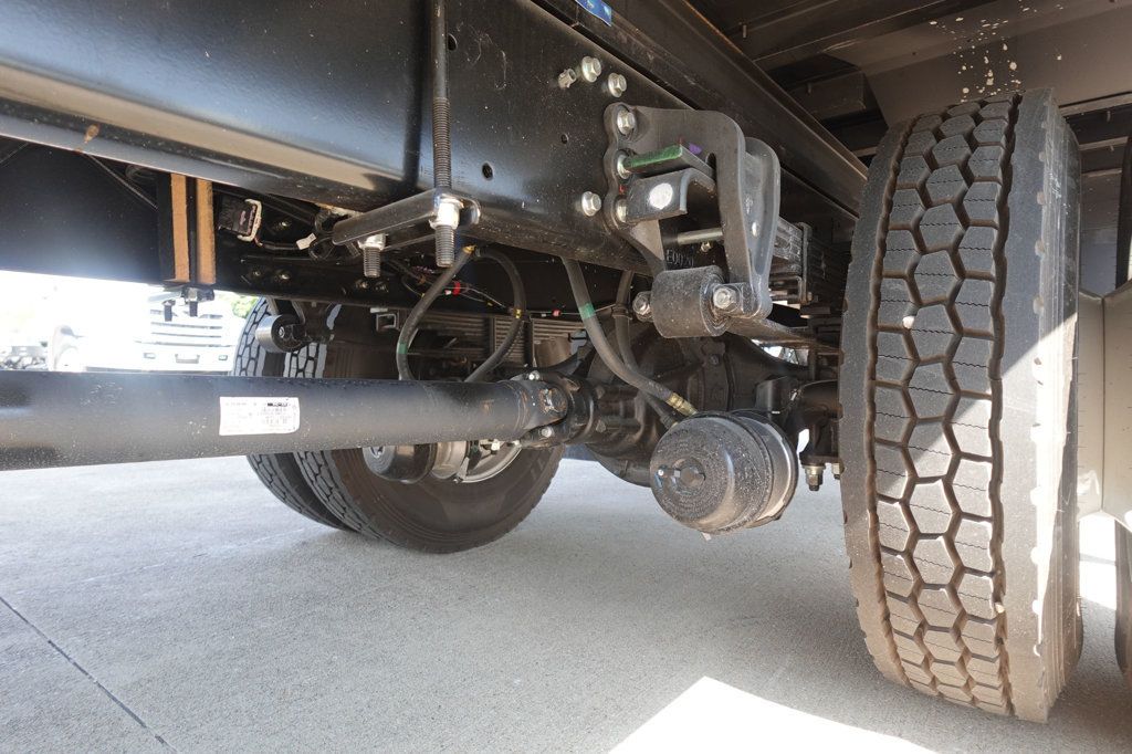 2026 HINO L6 (26ft Box w/ Lift Gate) - 22879735 - 26