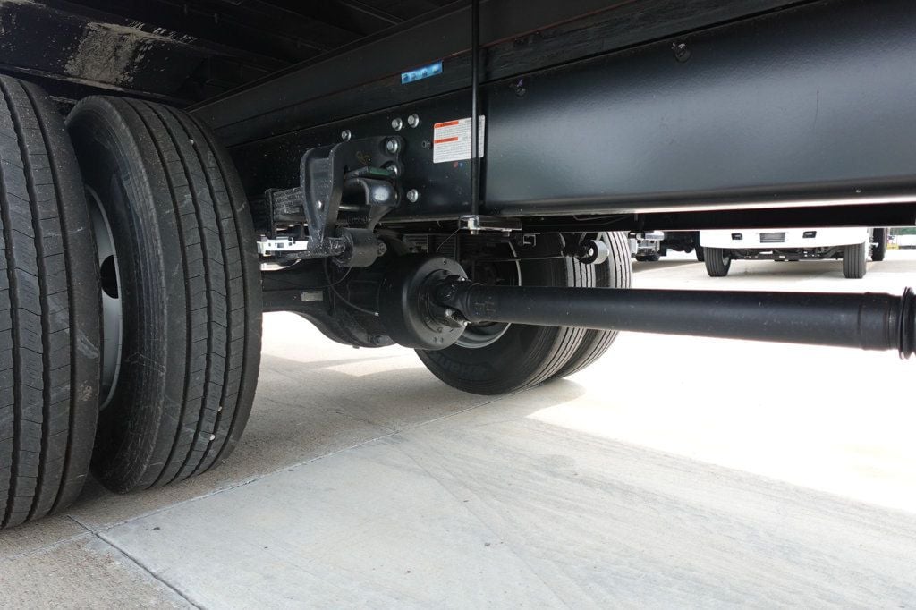 2026 HINO L6 (26ft Box w/ Lift Gate) - 22879811 - 13