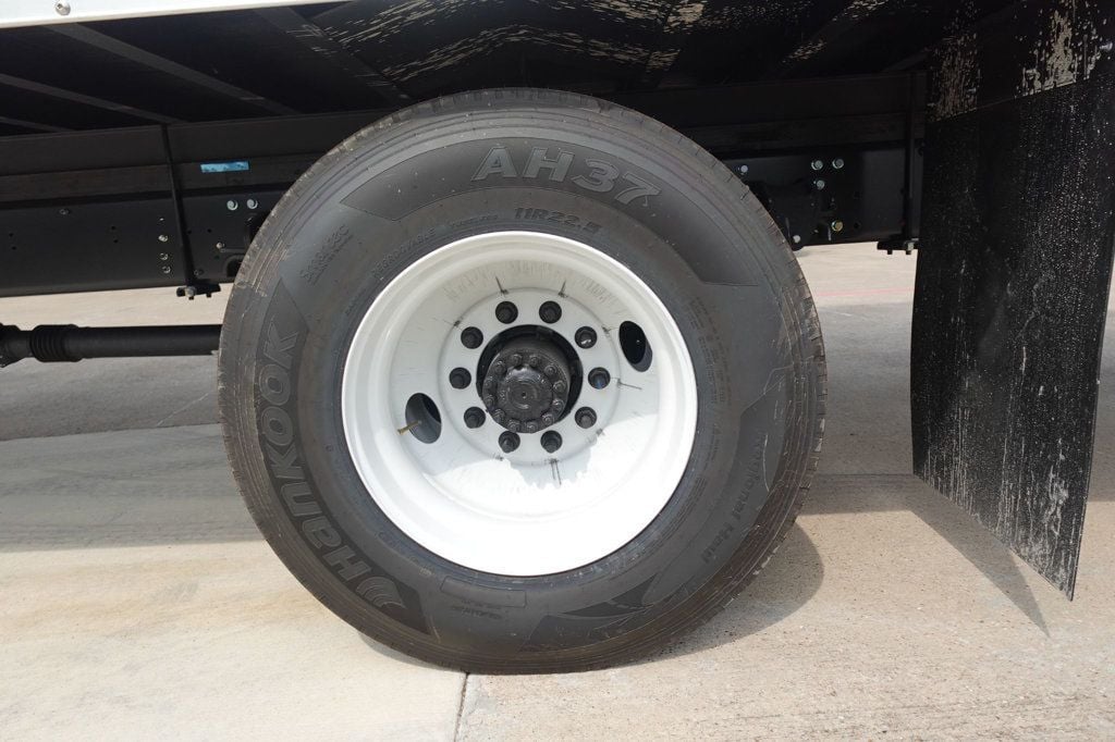 2026 HINO L6 (26ft Box w/ Lift Gate) - 22879811 - 26