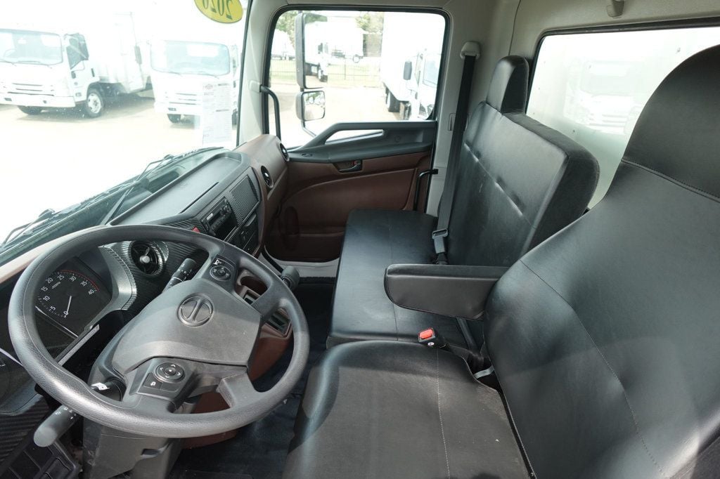 2026 HINO L6 (26ft Box w/ Lift Gate) - 22879811 - 36