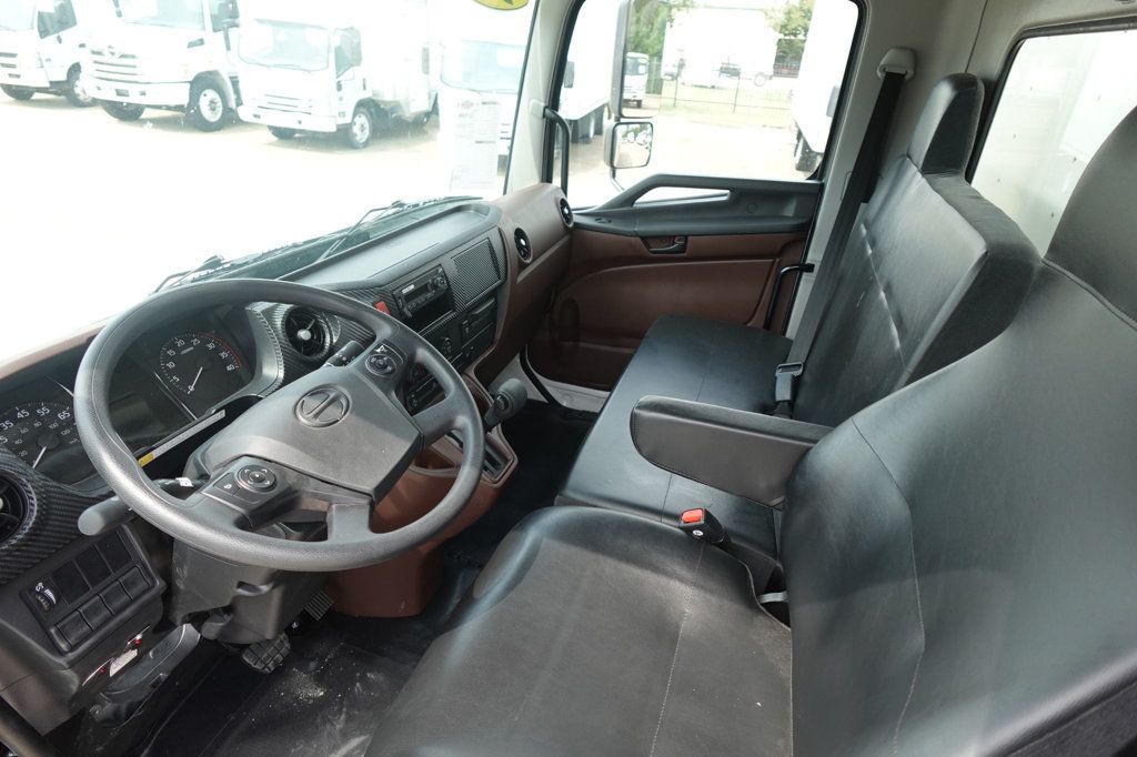 2026 HINO L6 (26ft Box w/ Lift Gate) - 22879811 - 37