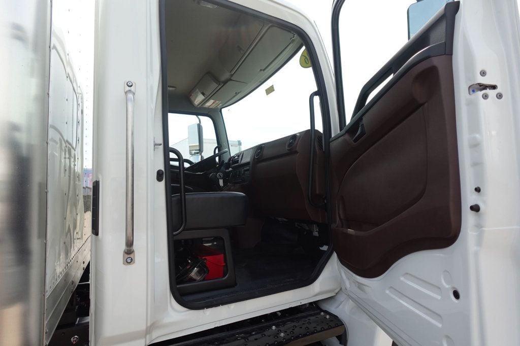 2026 HINO L6 (26ft Box w/ Lift Gate) - 22879811 - 48