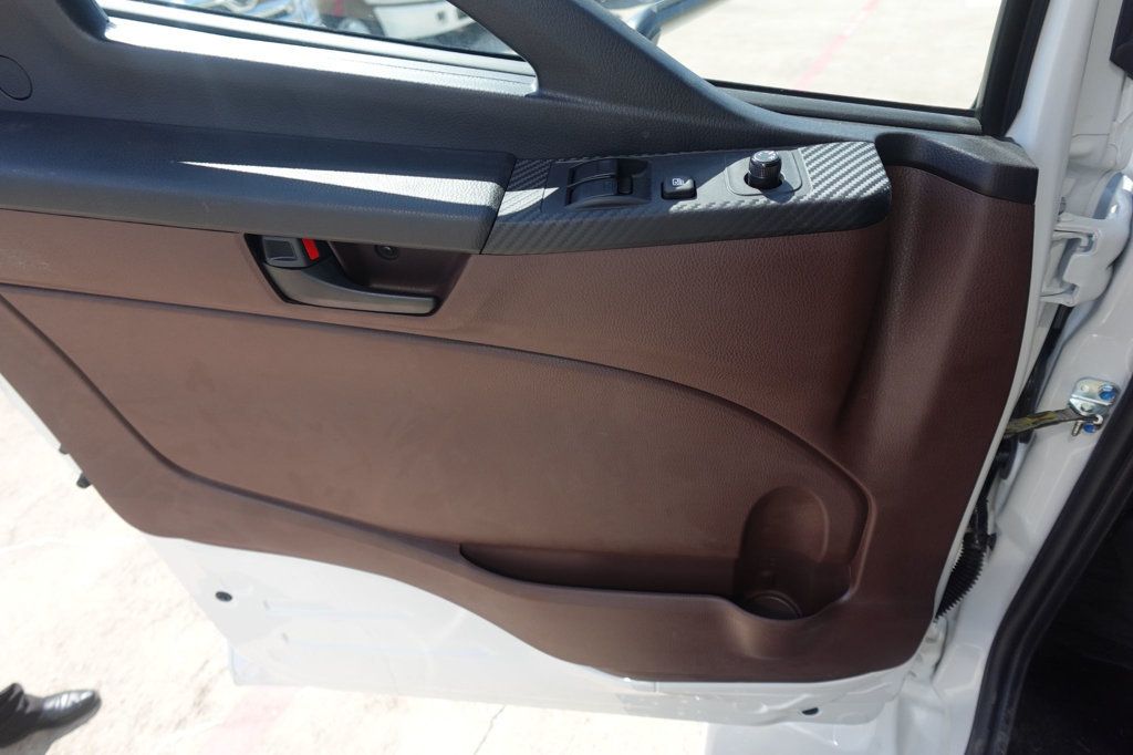 2026 HINO L6 (26ft Box w/ Lift Gate) - 22880008 - 44