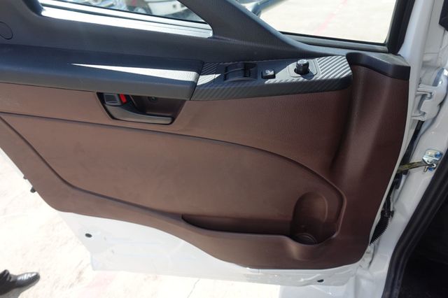 2026 HINO L6 (26ft Box w/ Lift Gate) - 22880008 - 44