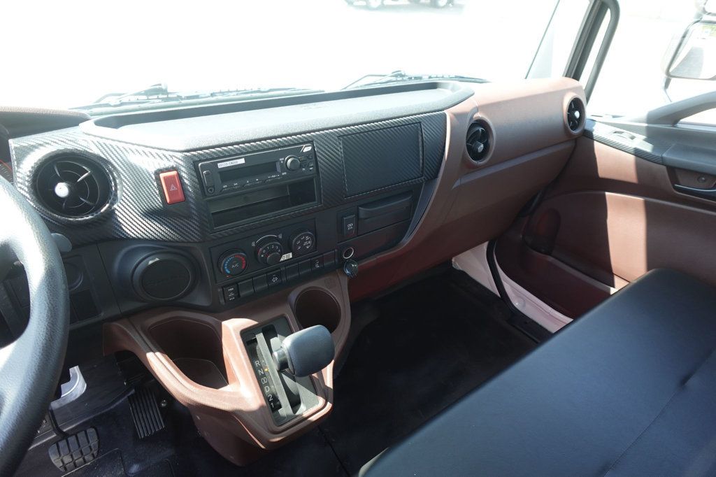 2026 HINO L6 (26ft Box w/ Lift Gate) - 22880008 - 45