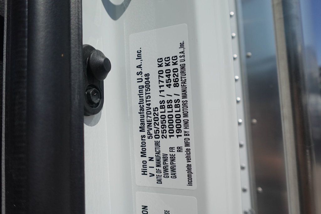 2026 HINO L6 (26ft Box w/ Lift Gate) - 22880008 - 63