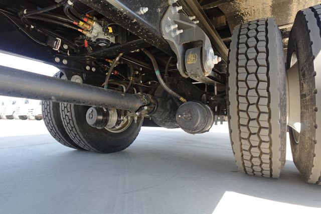 2026 HINO L6 (26ft Box w/ Lift Gate) - 23002926 - 25