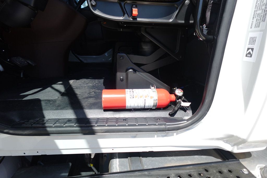 2026 HINO L6 (26ft Box w/ Lift Gate) - 23002926 - 33