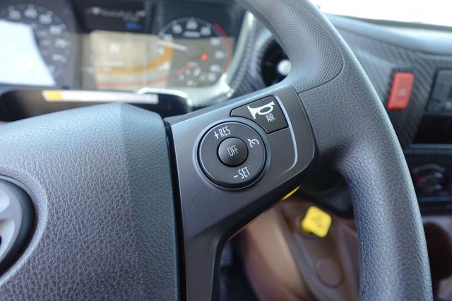 2026 HINO L6 (26ft Box w/ Lift Gate) - 23002926 - 41