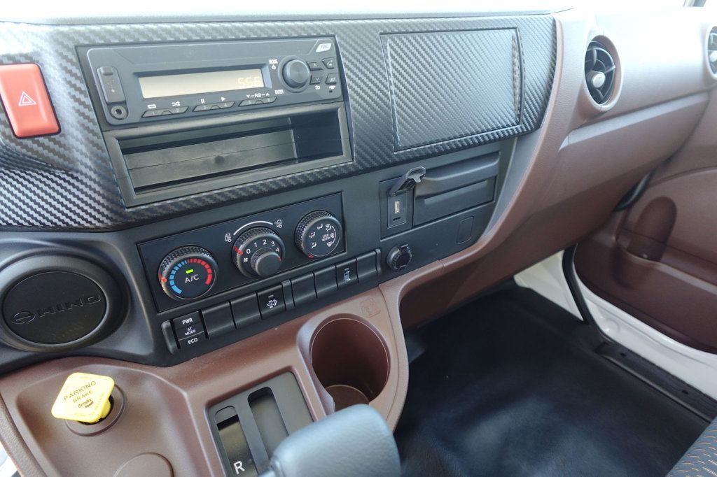 2026 HINO L6 (26ft Box w/ Lift Gate) - 23002926 - 46