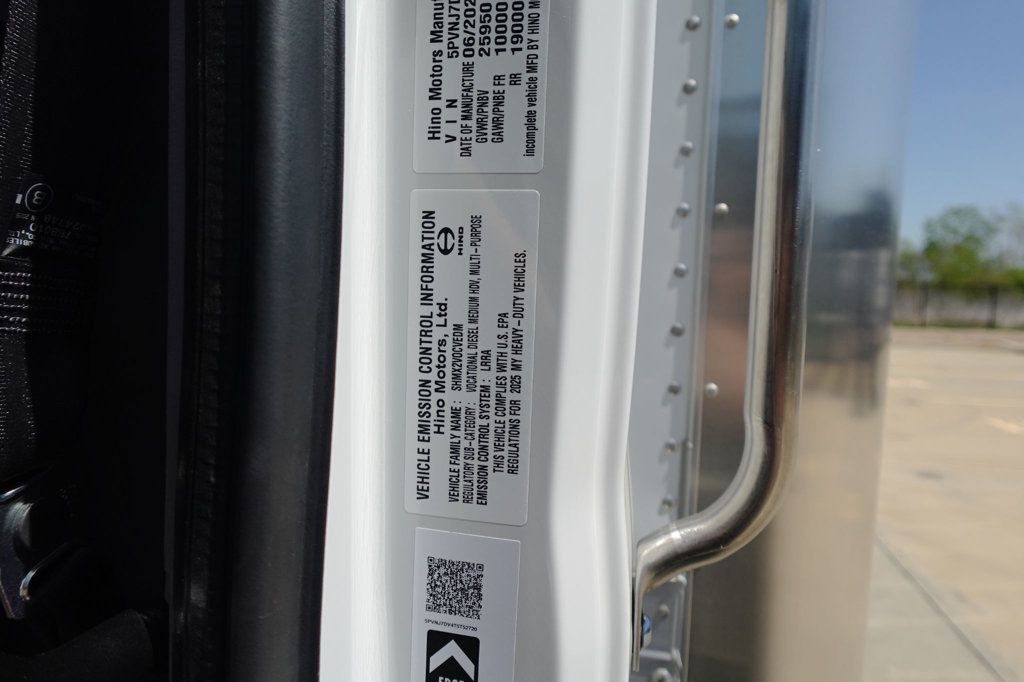 2026 HINO L6 (26ft Box w/ Lift Gate) - 23002926 - 62