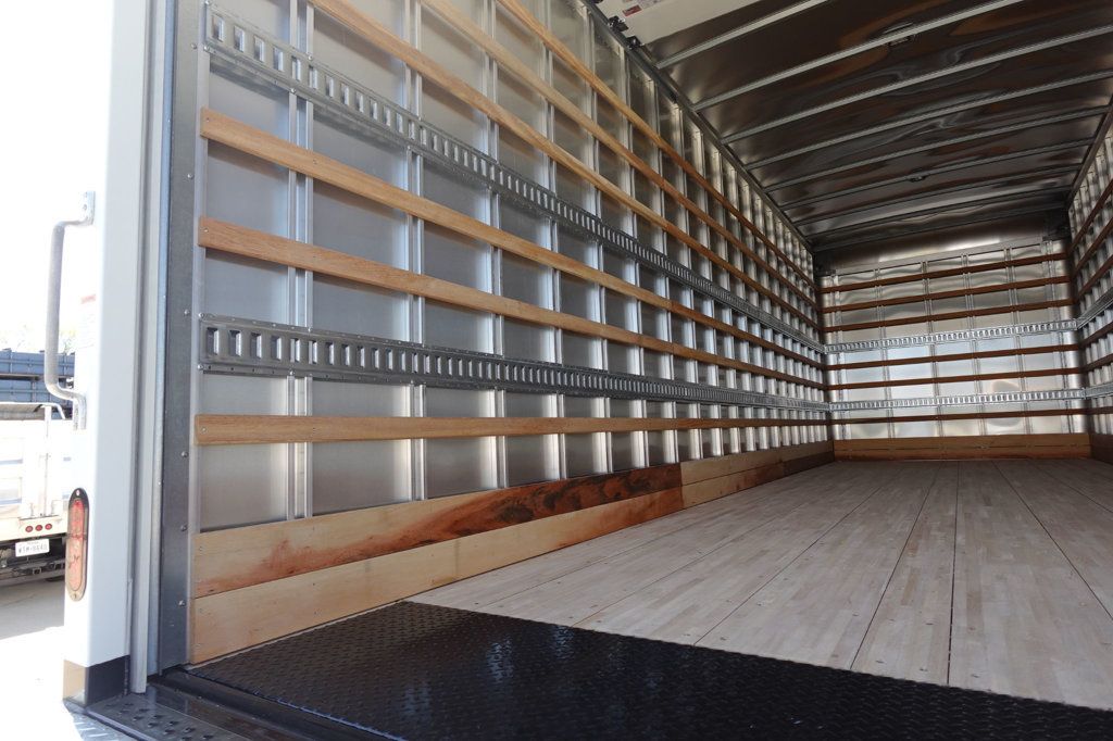 2026 HINO L6 (26ft Box w/ Lift Gate) - 23002931 - 23