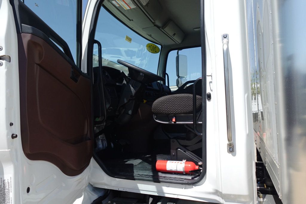 2026 HINO L6 (26ft Box w/ Lift Gate) - 23002931 - 34