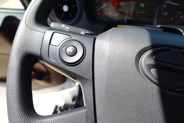 2026 HINO L6 (26ft Box w/ Lift Gate) - 23002931 - 38