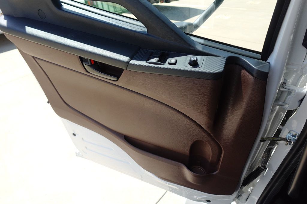 2026 HINO L6 (26ft Box w/ Lift Gate) - 23002931 - 39