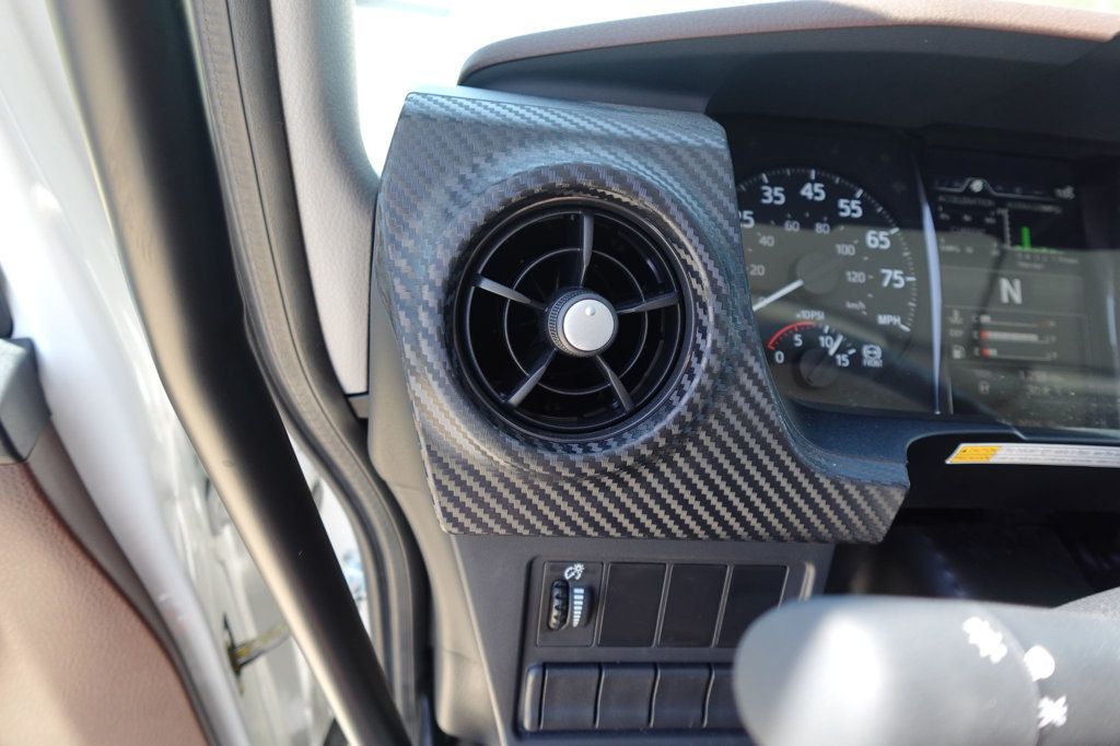 2026 HINO L6 (26ft Box w/ Lift Gate) - 23002931 - 41