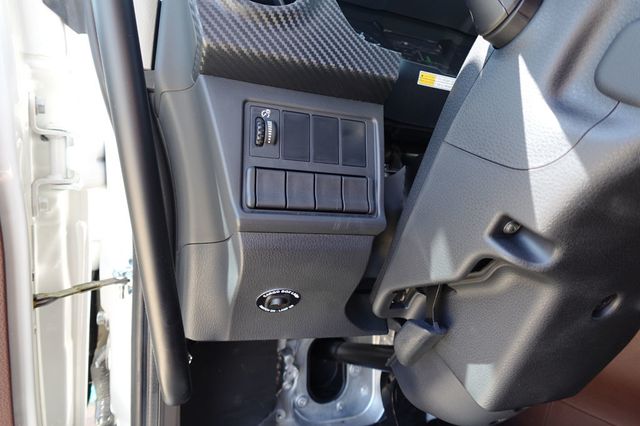 2026 HINO L6 (26ft Box w/ Lift Gate) - 23002931 - 42