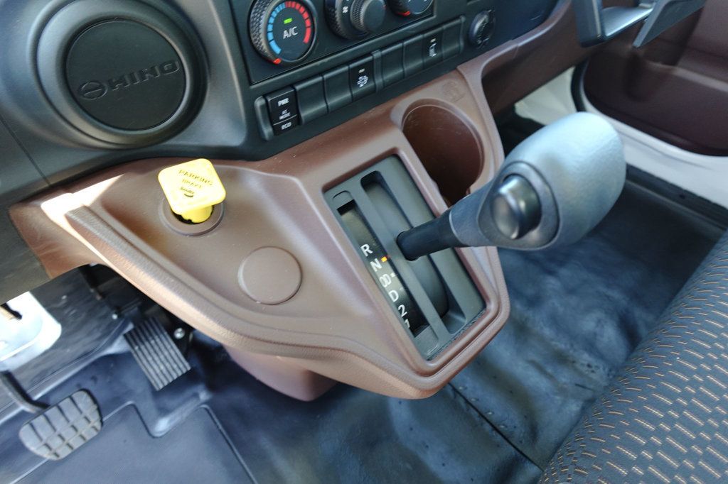 2026 HINO L6 (26ft Box w/ Lift Gate) - 23002931 - 45