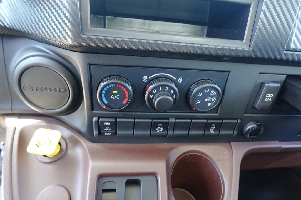 2026 HINO L6 (26ft Box w/ Lift Gate) - 23002931 - 46