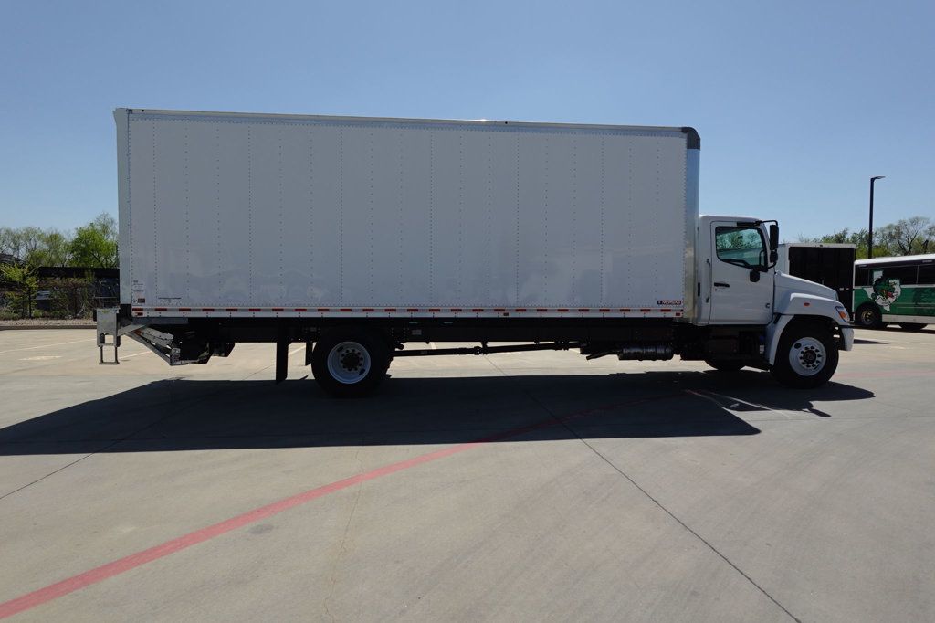2026 HINO L6 (26ft Box w/ Lift Gate) - 23002931 - 8