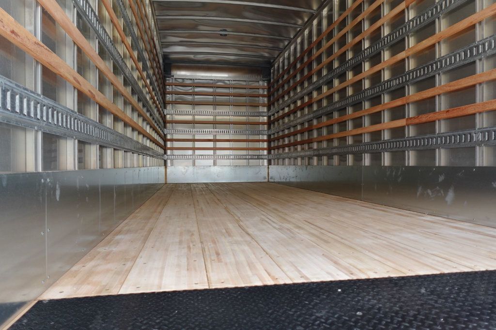 2026 HINO L6 (26ft Box w/ Lift Gate) - 23047969 - 26