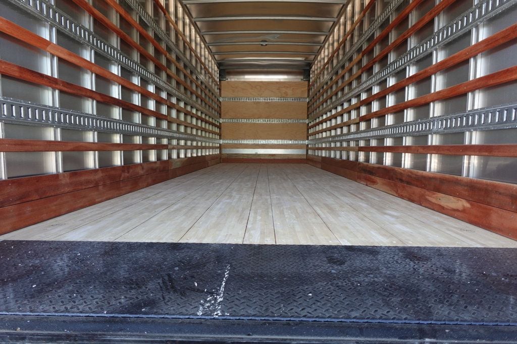 2026 HINO L6 (26ft Box w/ Lift Gatel) - 22879735 - 18