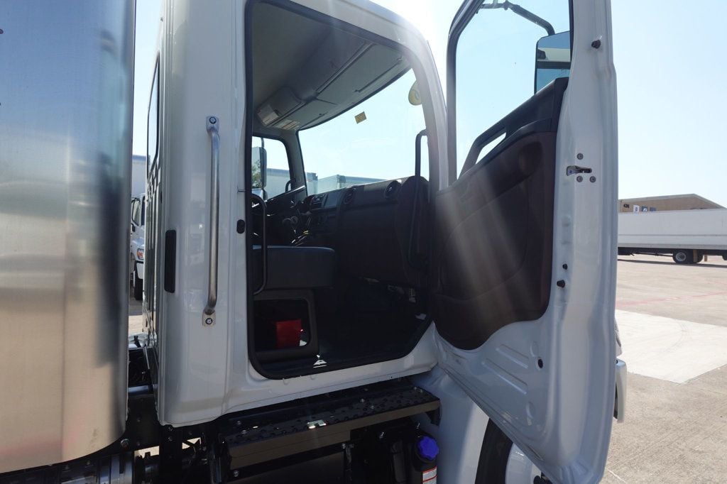 2026 HINO L6 (26ft Box w/ Lift Gatel) - 22879735 - 51