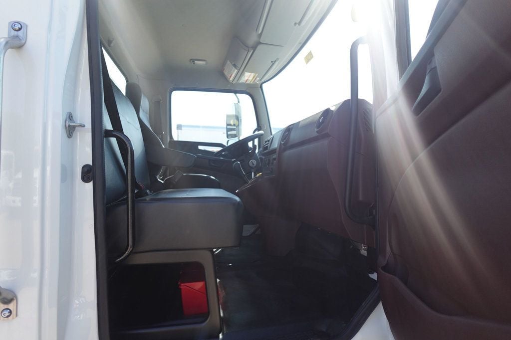 2026 HINO L6 (26ft Box w/ Lift Gatel) - 22879735 - 52