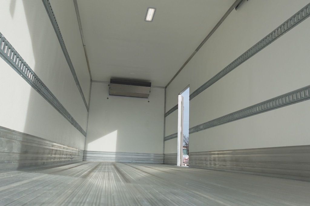 2026 HINO L6 (26ft Reefer Truck w/ ICC Bumper) - 23004623 - 13