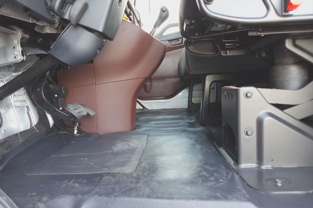 2026 HINO L6 (26ft Reefer Truck w/ ICC Bumper) - 23004623 - 21