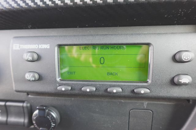 2026 HINO L6 (26ft Reefer Truck w/ ICC Bumper) - 23004623 - 39