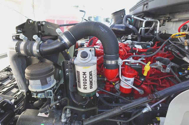 2026 HINO L6 (26ft Reefer Truck w/ ICC Bumper) - 23004623 - 43