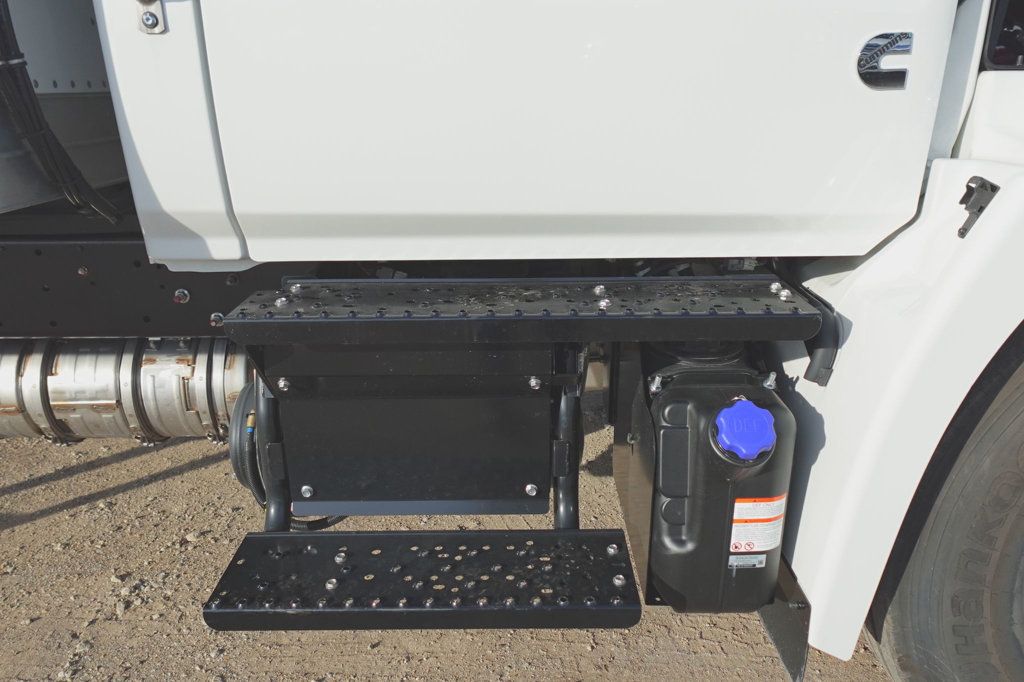 2026 HINO L6 (26ft Reefer Truck w/ ICC Bumper) - 23004623 - 48