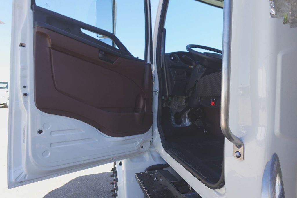 2026 HINO L6 (26ft Reefer Truck w/ ICC Bumper) - 23004641 - 19