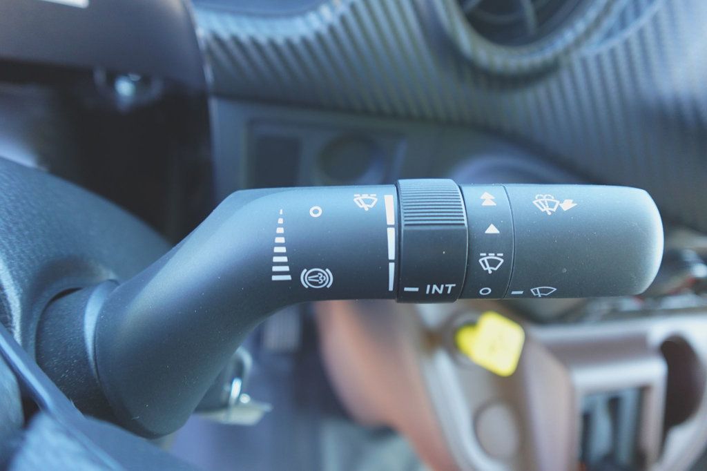 2026 HINO L6 (26ft Reefer Truck w/ ICC Bumper) - 23004641 - 32