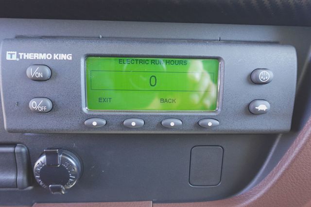 2026 HINO L6 (26ft Reefer Truck w/ ICC Bumper) - 23004641 - 39