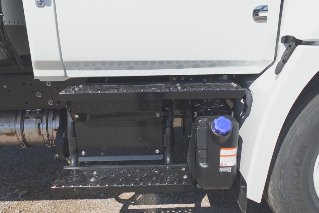 2026 HINO L6 (26ft Reefer Truck w/ ICC Bumper) - 23004641 - 56