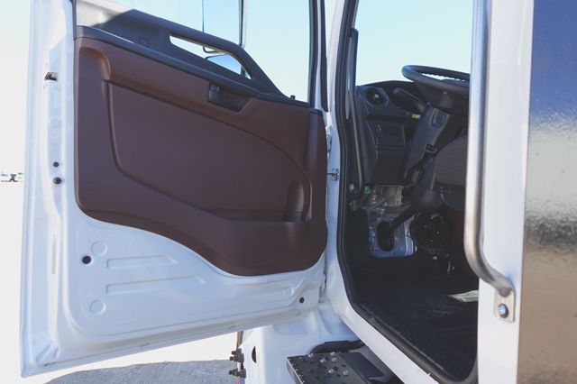 2026 HINO L6 (26ft Stake Bed w/ ICC Bumper ) - 22948566 - 17