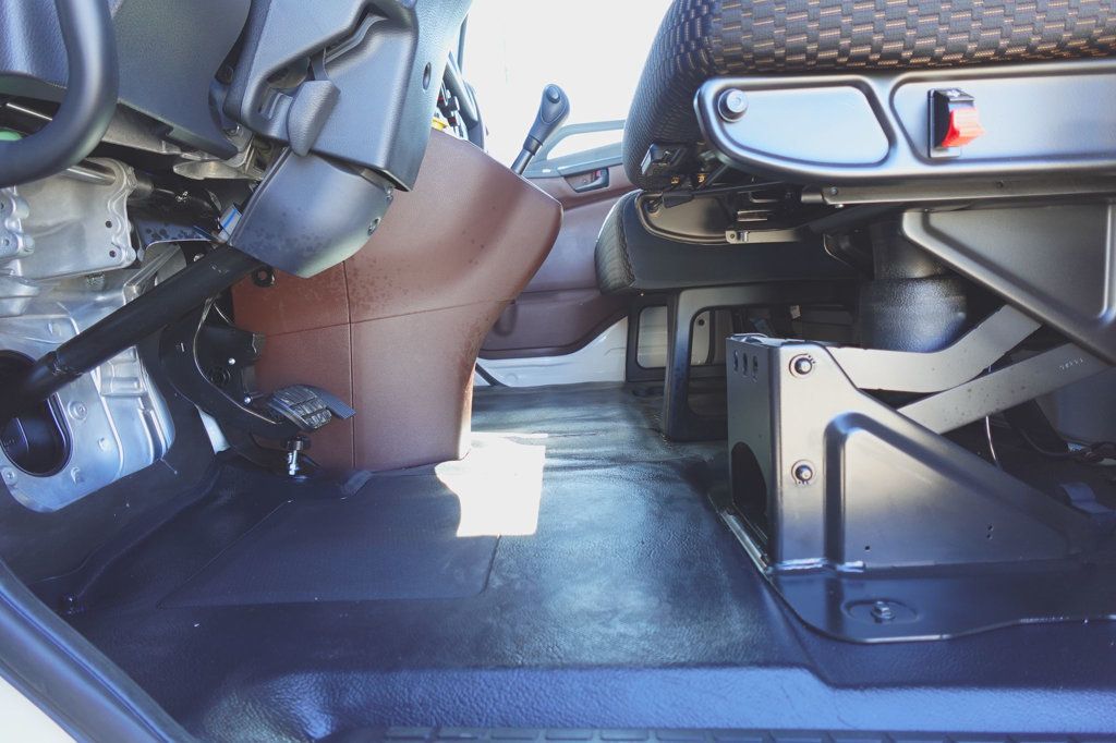 2026 HINO L6 (26ft Stake Bed w/ ICC Bumper ) - 22948566 - 20