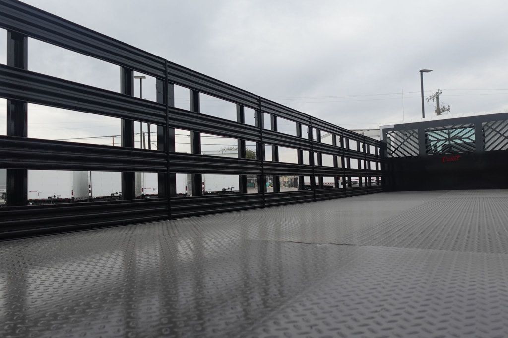 2026 HINO L6 (26ft Stakebed w/ ICC Bumper) - 22971795 - 22